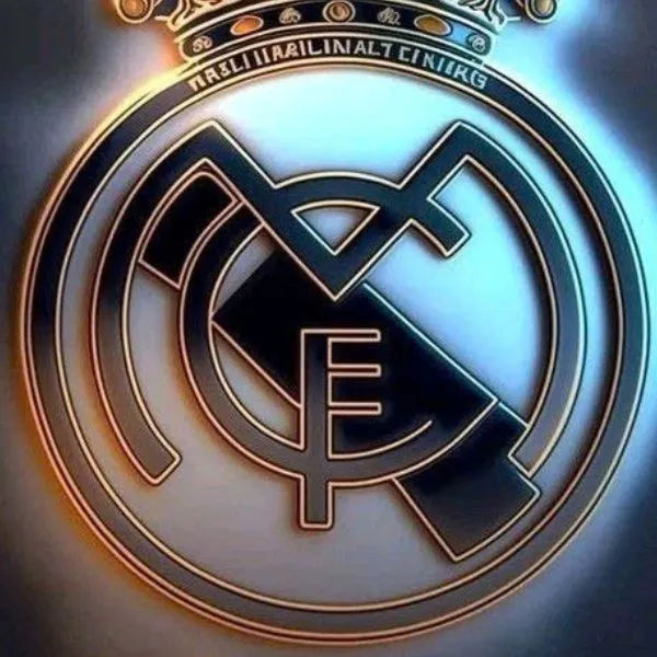 ảnh avatar real madrid màu bạc hiện đại