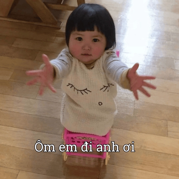 Meme ôm siêu đáng yêu