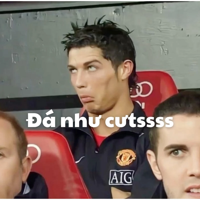 Ronaldo meme siuu với động tác đặc biệt