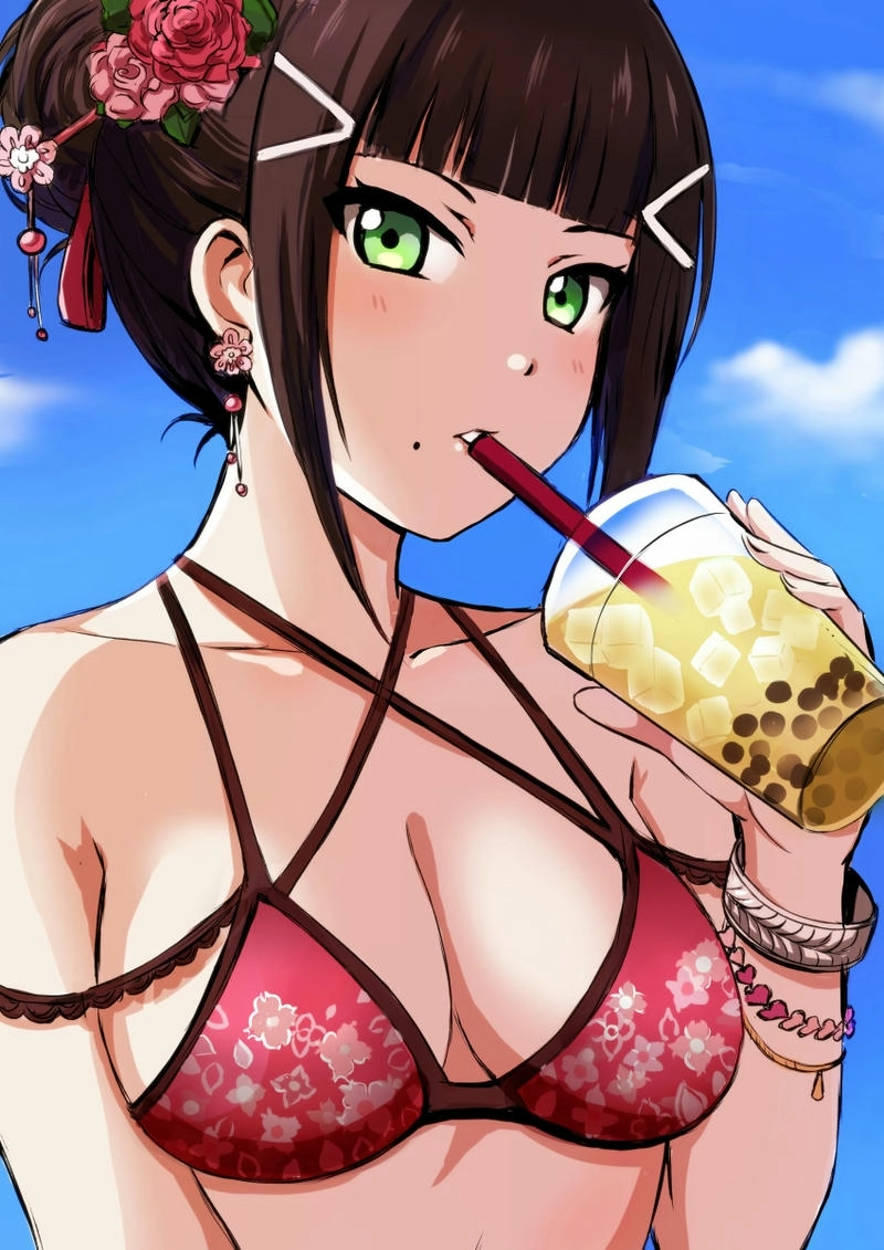 ảnh anime gái xinh mặc bikini 6